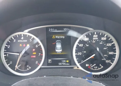 2018 Nissan Sentra S z USA, uszkodzony, nr VIN 3N1AB7AP8JY240412